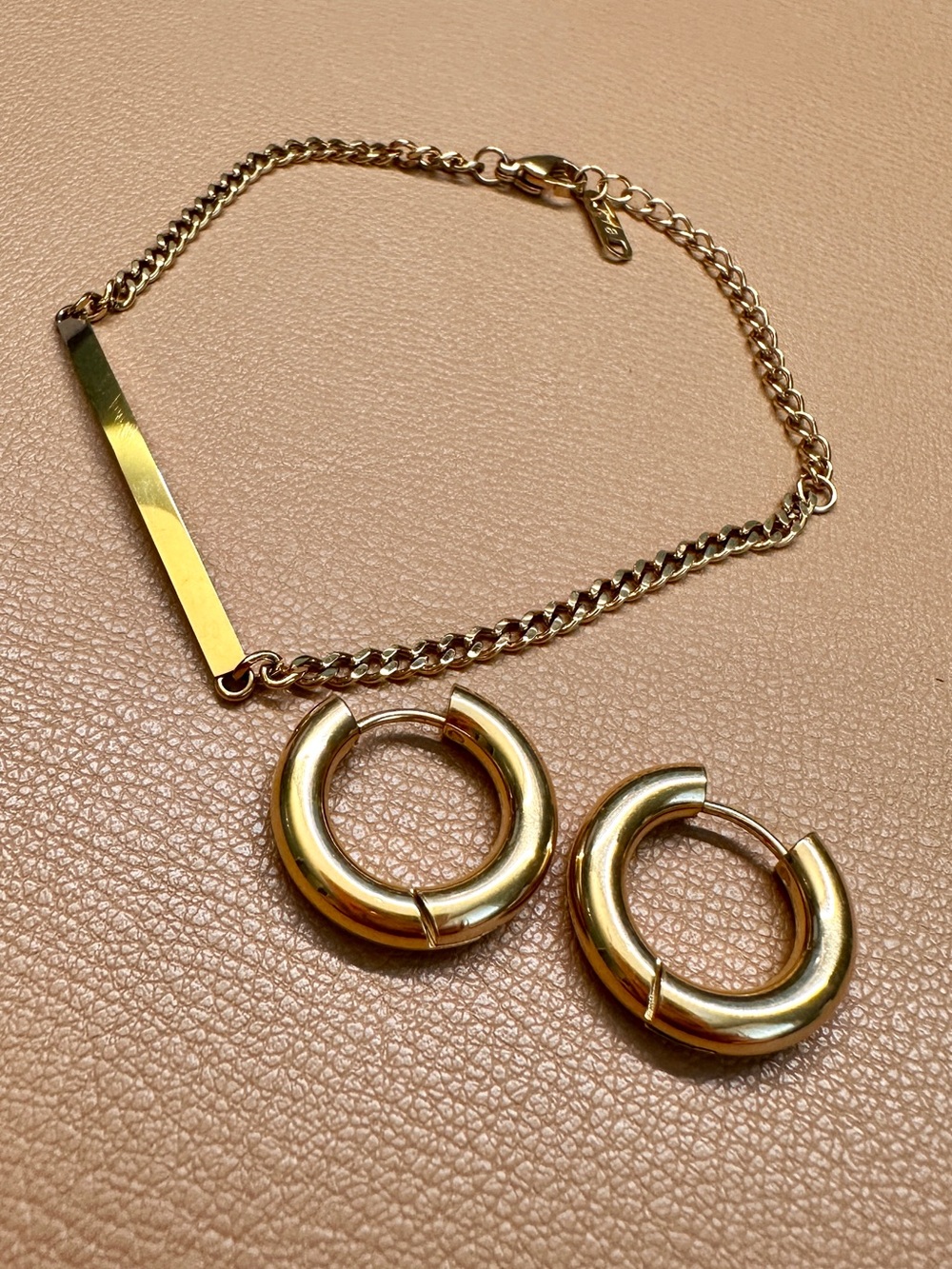 NEW 316L Stainless Steel Hypoallergenic Mini Hoop Gold Earrings and bracelet
